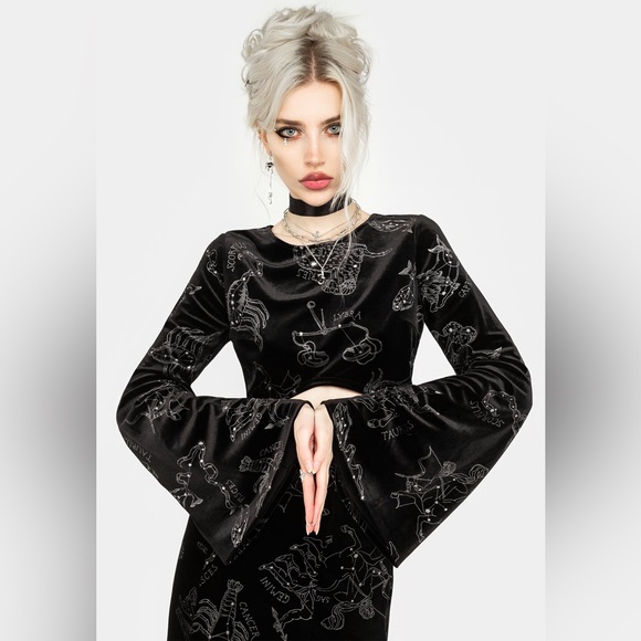 NWT Disturbia Zodiac Foil Print Flute Sleeve Crop Top US 4 / UK 8 - Picture 5 of 8